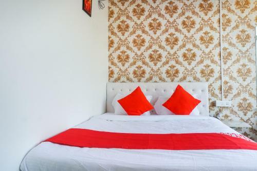 Hotel Oyo 46725 Nitya Executive