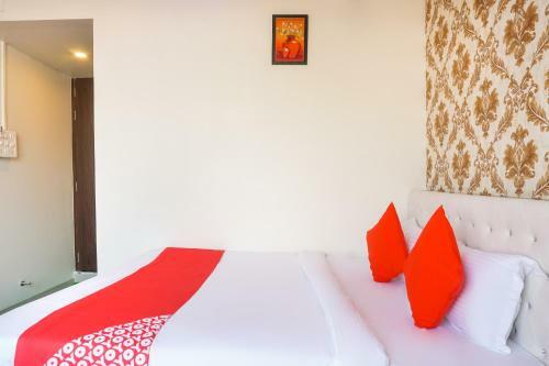 Hotel Oyo 46725 Nitya Executive