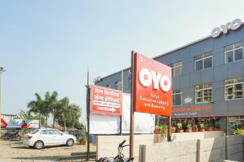 Hotel Oyo 46725 Nitya Executive