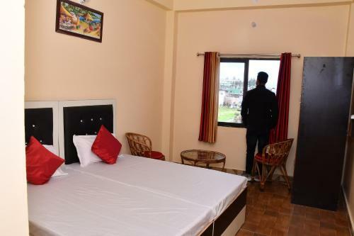 Adb Rooms Hotel Mountain View & Rooftop Restaurant