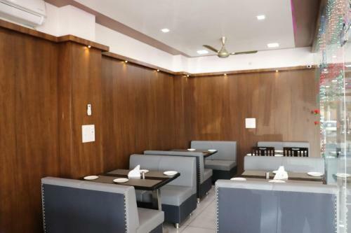 Hotel Krishna Orbit