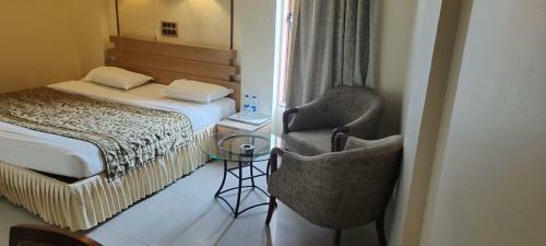 Hotel Deccan Royaale