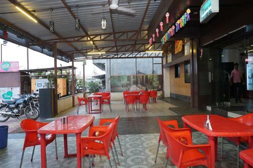 Hotel Oyo Pun563 Naivedya