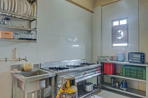 Hostal Oyo Home 75777 Samudra Executive