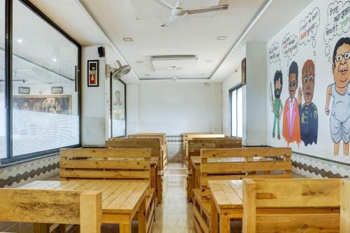 Hotel Oyo 77133 Shree Trupti Lodging