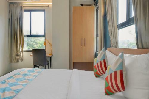 Hostal Oyo Home 76897 Aura Homes Stay