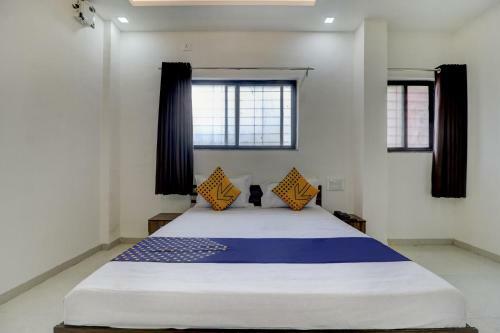 Spot On 78530 Hotel Shree Nivas