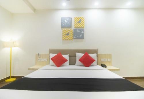 The Yellow Hotels By Festin