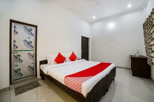 Hotel Oyo 36670 The Pushkar Alone