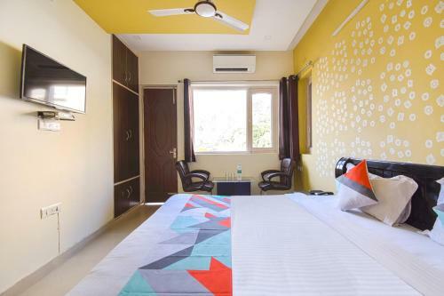 Hotel Fabexpress Bzoie Heritage