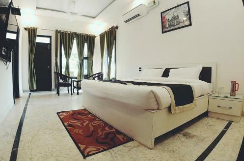 Hotel Corbett Orchid View