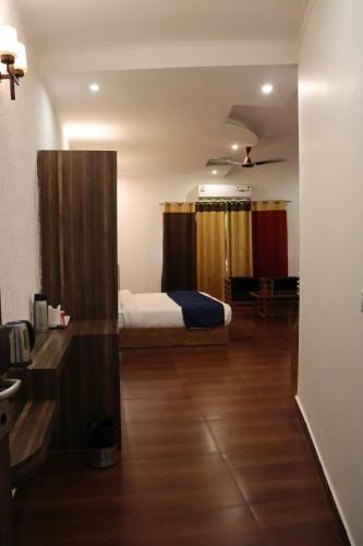 Hotel Aranya The Kanan