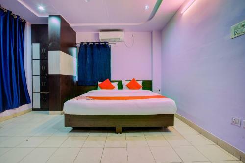 Hotel Oyo 28855 Preet Inn