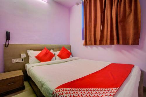 Hotel Oyo 28855 Preet Inn