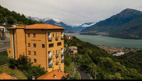 Hotel Albergo De Jean