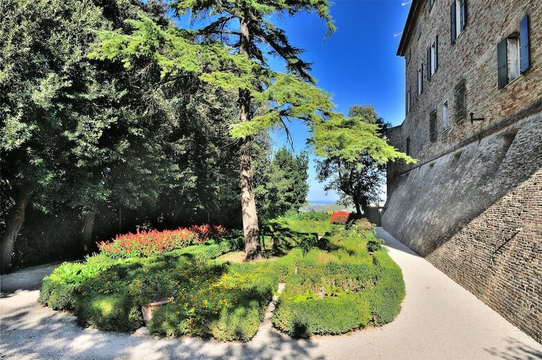 Hotel Castello Di Monterado