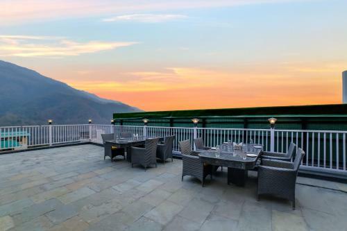 Summit Sanctum Hotel & Spa