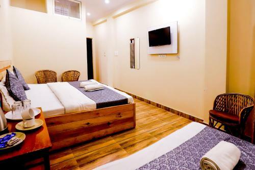 Hotel Devoy In Tapovan Rishikesh By Perfect Stayz