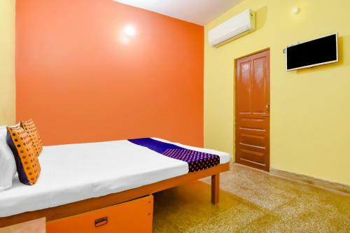 Hotel Spot On 78486 Ganga Usha Guest House