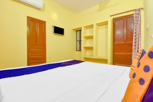 Hotel Spot On 78486 Ganga Usha Guest House
