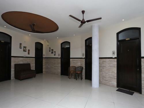 Oyo 43150 Hotel Uttam Heritage