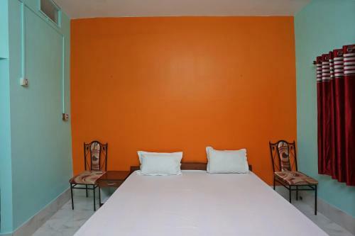 Spot On 43833 Hotel Valley