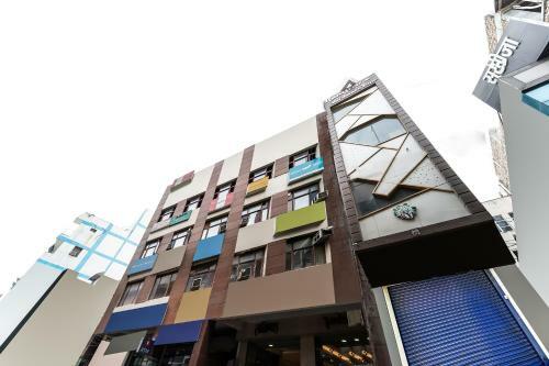 Oyo 60800 Hotel Landlord