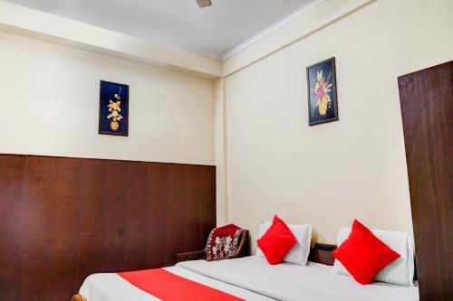 Oyo 65192 New Hotel Highway