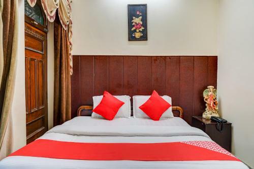 Oyo 65192 New Hotel Highway