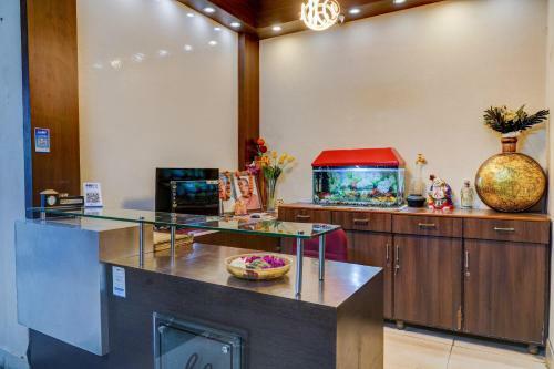 Oyo 65192 New Hotel Highway