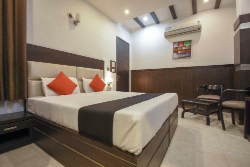 Capital O74375 Hotel Grand Plaza