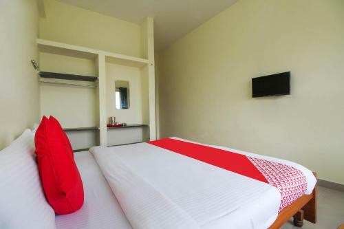 Hotel Oyo 76215 Royal Residency