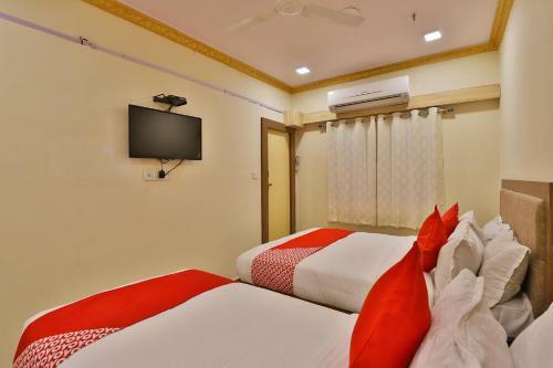 Oyo 30369 Abc Hotel