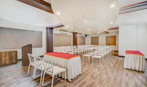 Hotel Treebo Trend Gul-bahar,satara