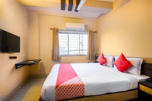 Hotel Oyo Flagship 39318 Mourigram Near Andul Rd