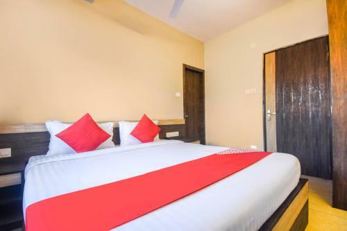 Hotel Oyo Flagship 39318 Mourigram Near Andul Rd