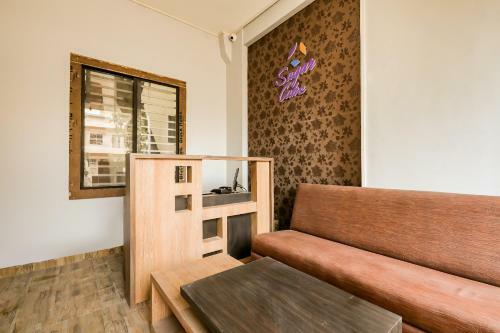 Hotel Oyo Capital O 68451 Sugar Cube