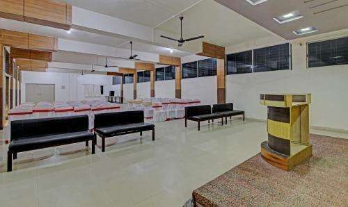 Hotel Treebo Trend Sai Samrat Resort