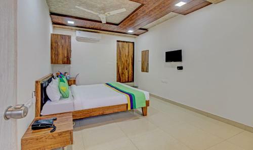 Hotel Treebo Trend Sai Samrat Resort