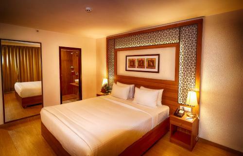 Incredible One Hotel