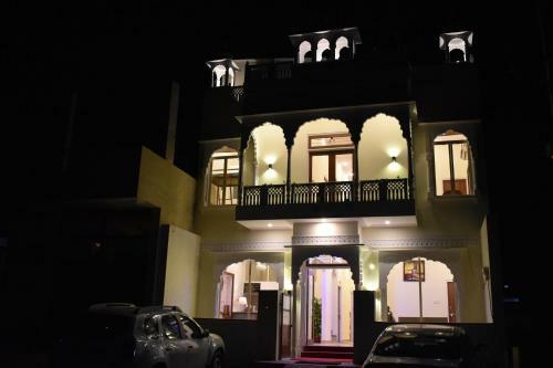 Hotel Ranthambore Mahal