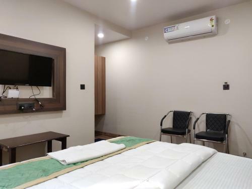 Hotel Atul Residency