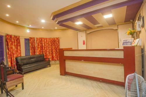 Oyo 64739 Hotel Sharda