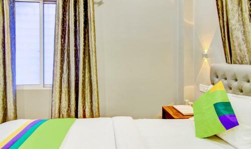 Hotel Treebo Trip Mittal Gardens