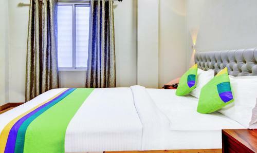 Hotel Treebo Trip Mittal Gardens