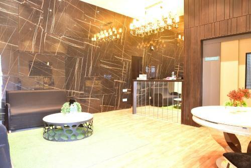 Hotel Treebo Trip Mittal Gardens