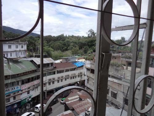Hotel Embassy