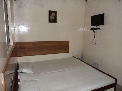 Hotel Embassy