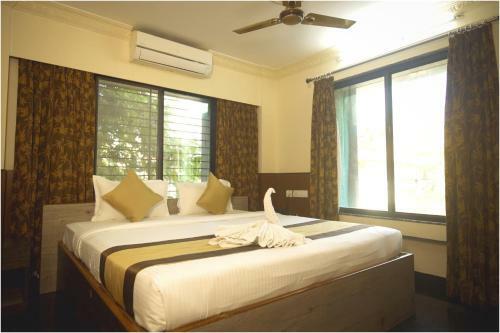 Hotel Apples Balaji Inn