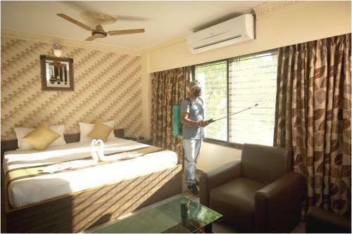 Hotel Apples Balaji Inn